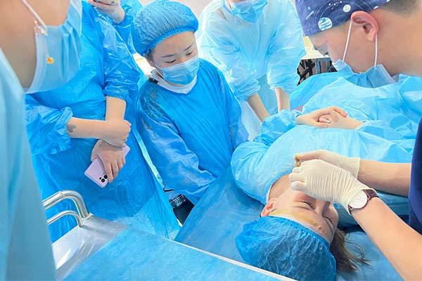 重庆专业的轻医美培训报名 正规轻医美培训班哪里有