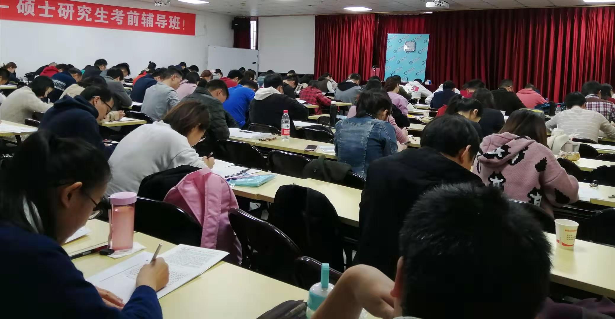 深圳招收研究生（双证）院校有哪些专业与学校？