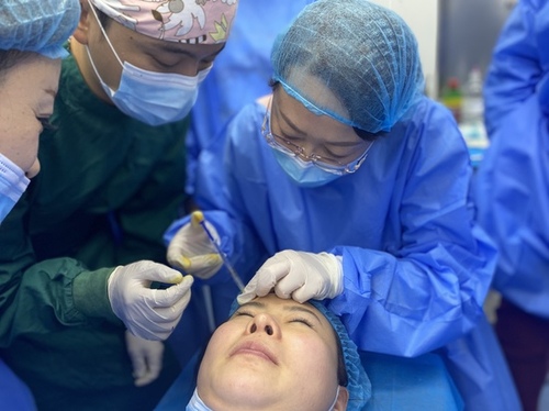 学习微 整正规学院微 整形培训都去哪