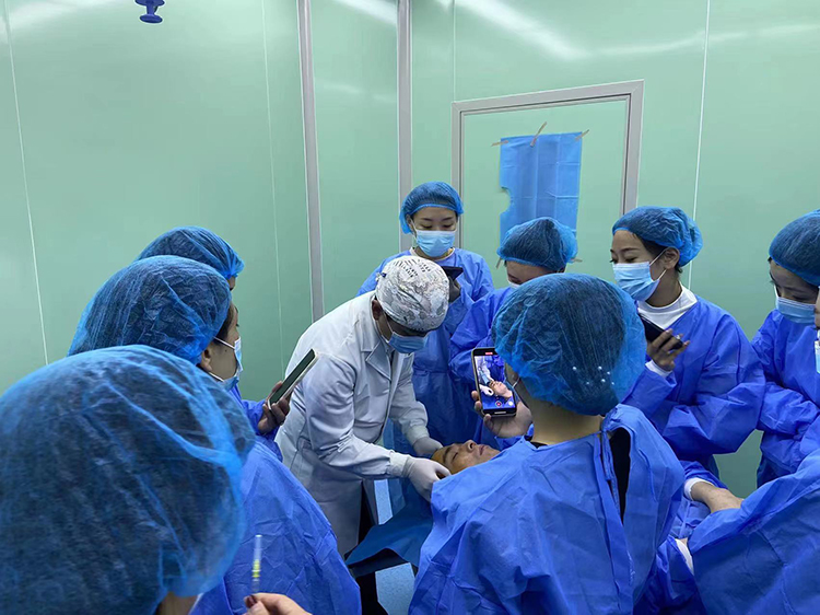 桂林医学美容微整形培训学校一般到哪里学「在线咨询」