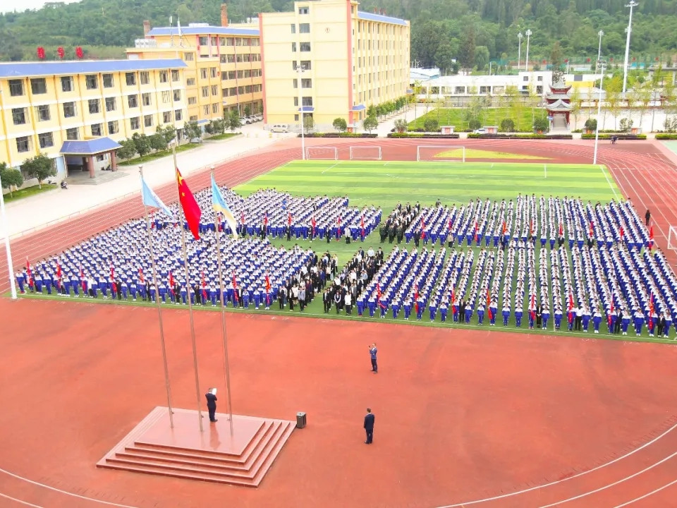 昆明海亦丰中学高考复读补习学校的教学评价怎么样？