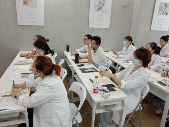 深圳市-有正规的医美培训学校吗呢