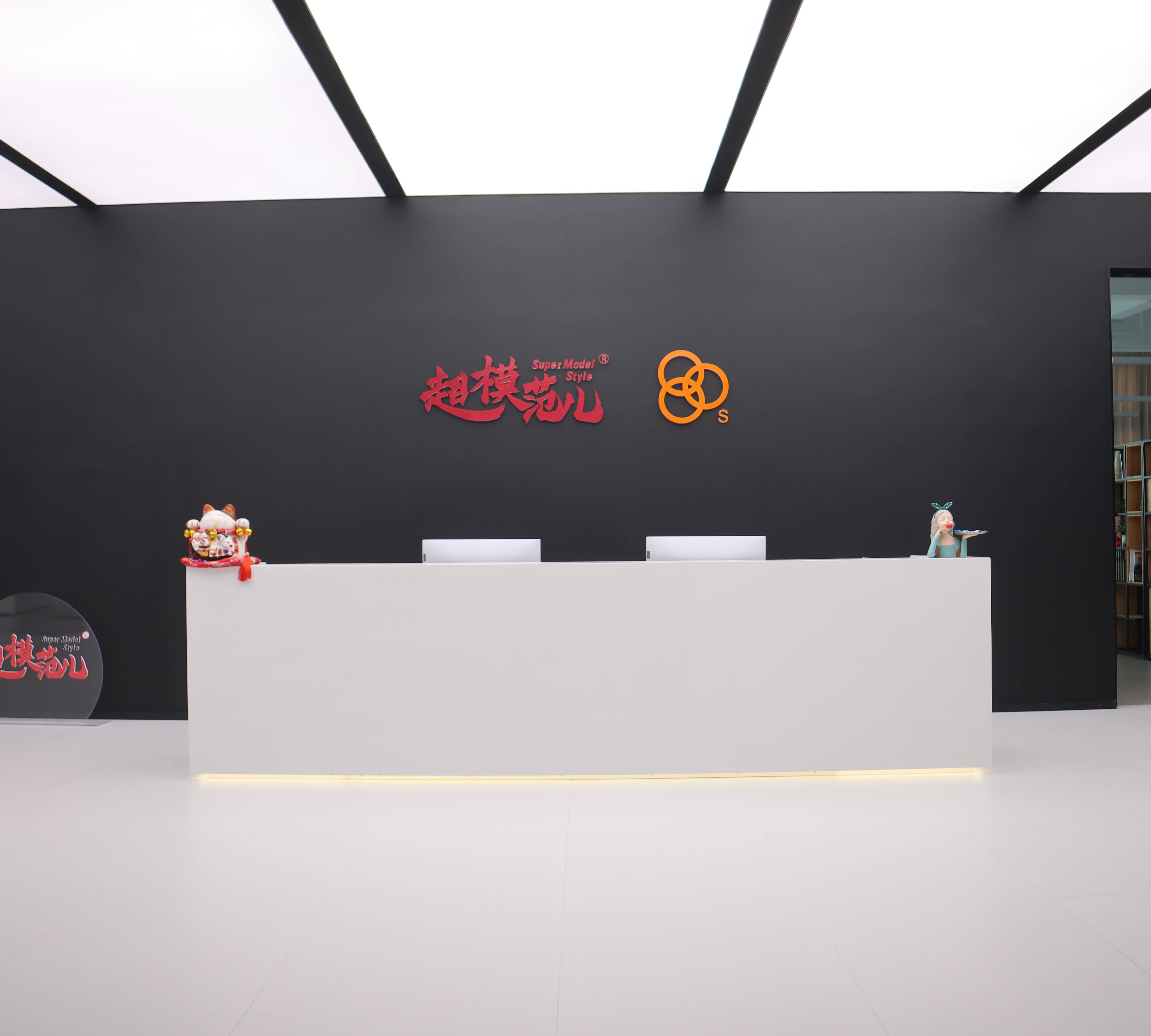 廈門80后模特時(shí)尚藝術(shù)中心學(xué)校環(huán)境