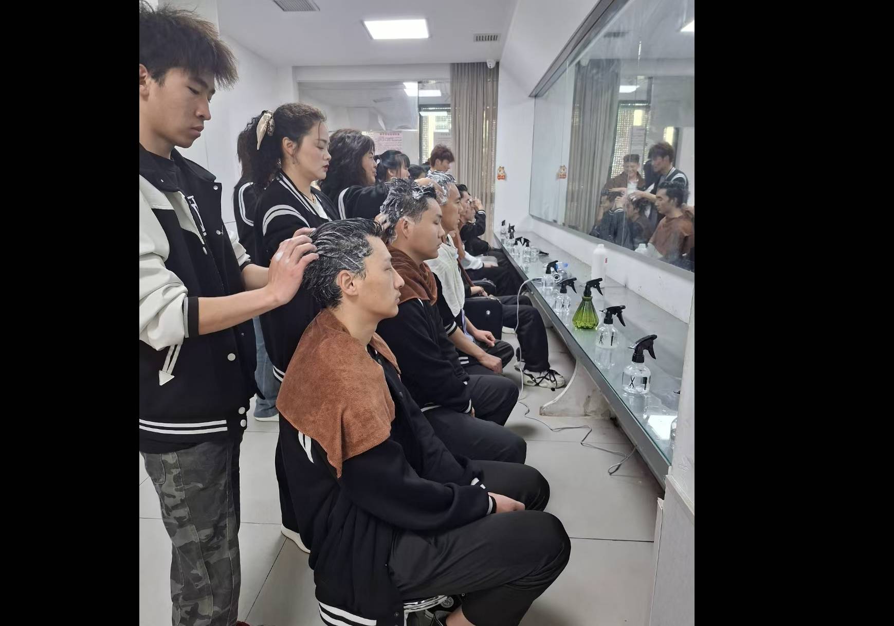 吹風(fēng)造型課程