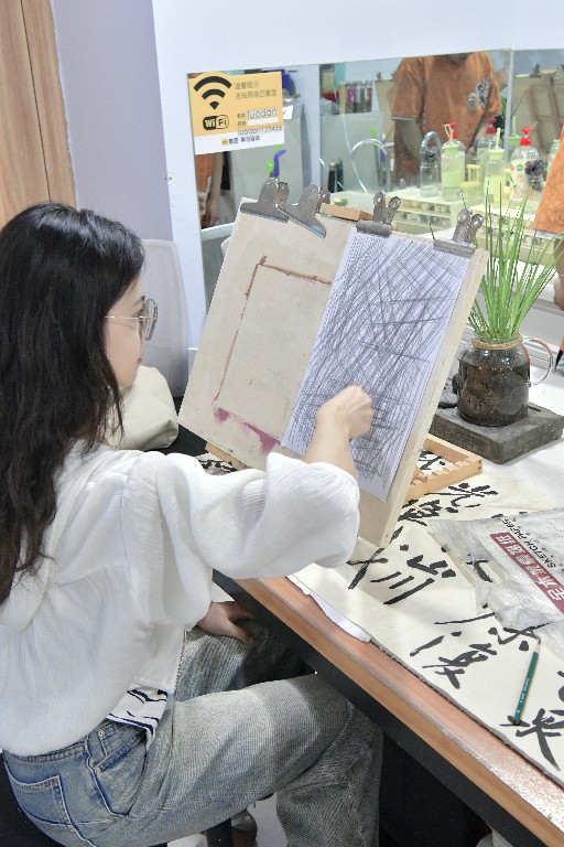 泗縣高考美術畫室_助力學子逐夢美院
